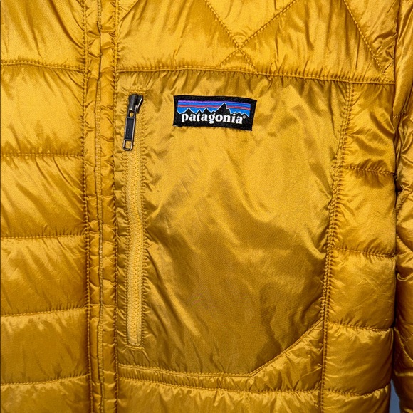 Patagonia Quilted Insulated Jacket - Mustard - Picture 2 of 5